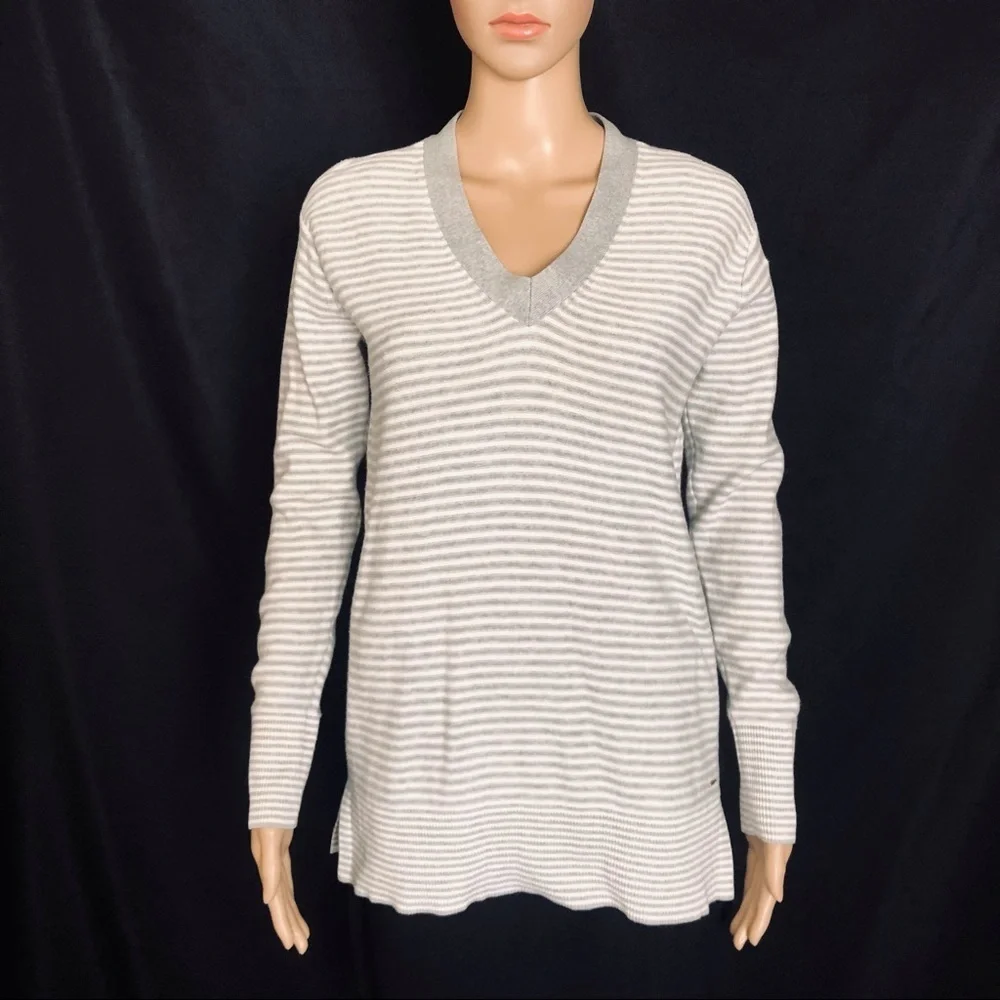 Tommy Hilfiger Striped V-Neck Sweater Grey Size S